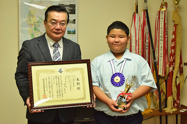 全日本小学生相撲優勝大会で優勝した豊田くん