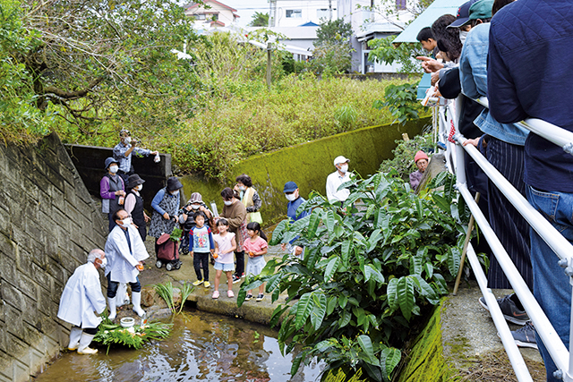 母間の守り神を祀る「うなんぎゃなし祀り」