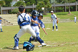 決勝3回表、試合を決めた得点の場面