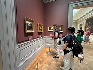 R7海外語学留学事業美術館