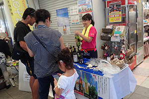 黒糖焼酎の試飲会も開催