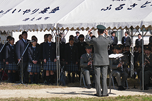 徳之島高校音楽部と自衛隊で鎮魂歌を合奏