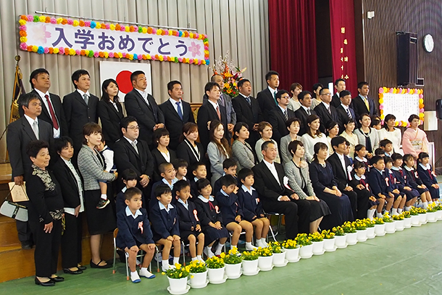 徳之島町 新生活スタート 町立小中学校入学式